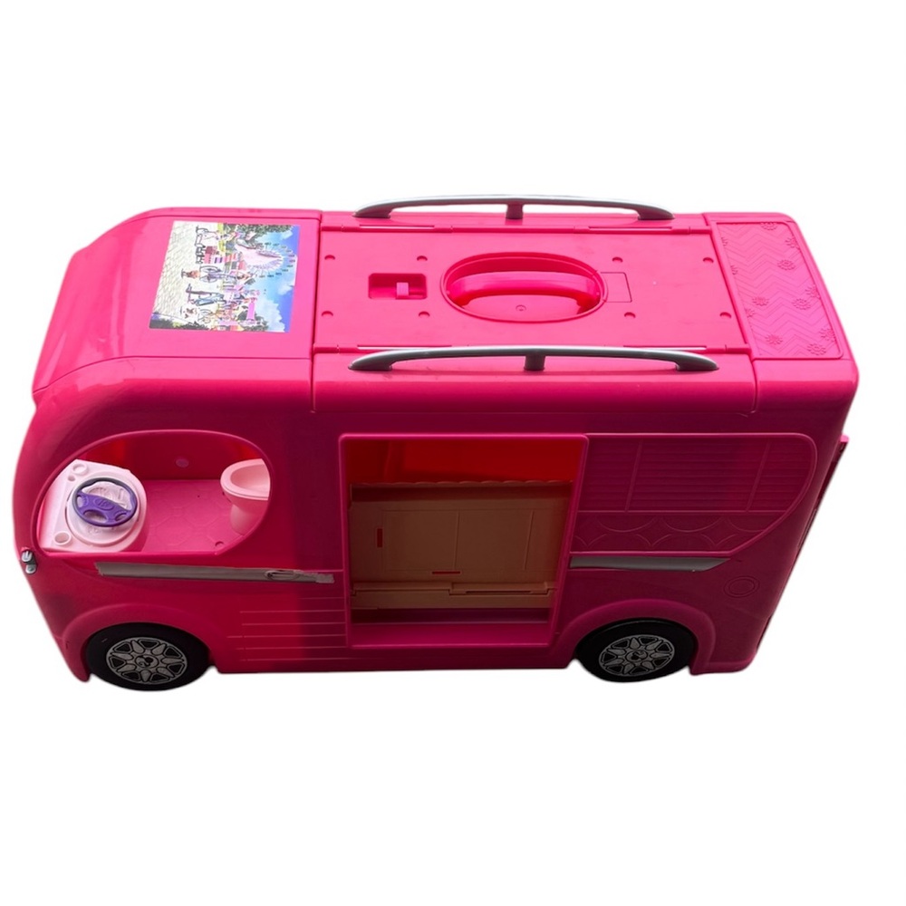 Mattel Barbies Pink RV - Picture 4 of 4